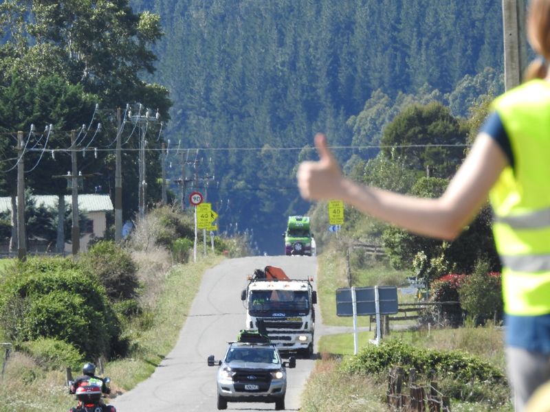 File:Thumbzoom.jpg